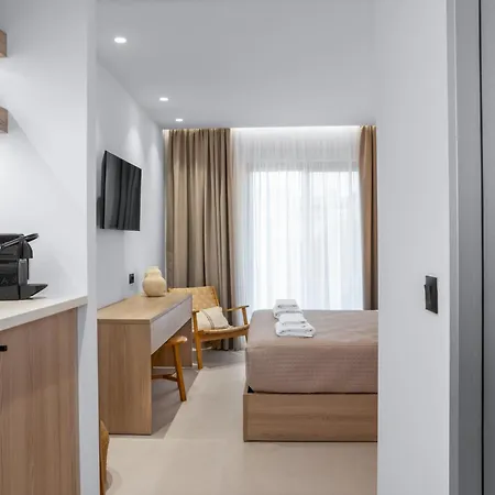 Azure Haven Szálloda 2*