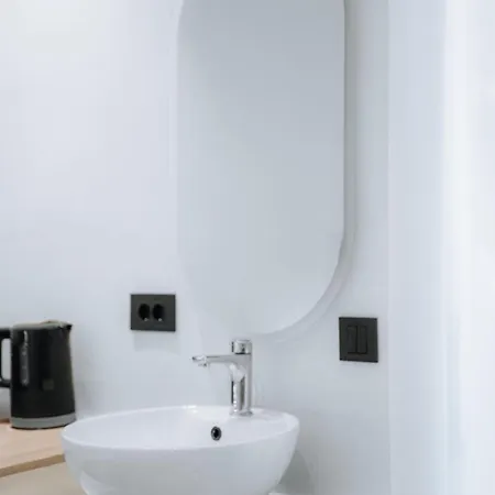 Aparthotel Azure Haven 2*