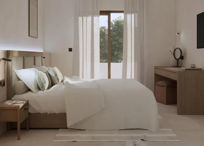 Hotel Azure Haven 2*